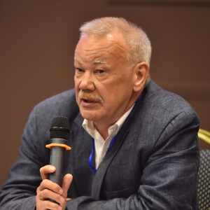 Сергей Бухаров