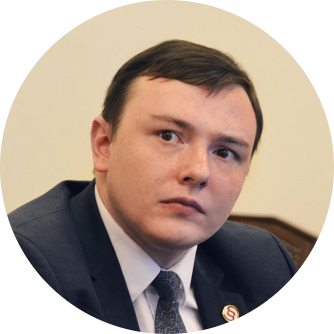 Максим Кузнецов