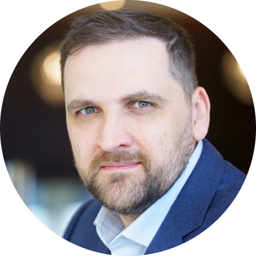 Александр Макаров