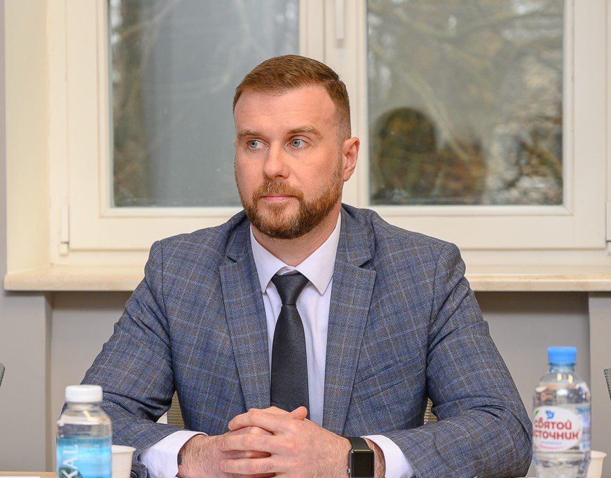 Нестоленко Игорь Евгеньевич