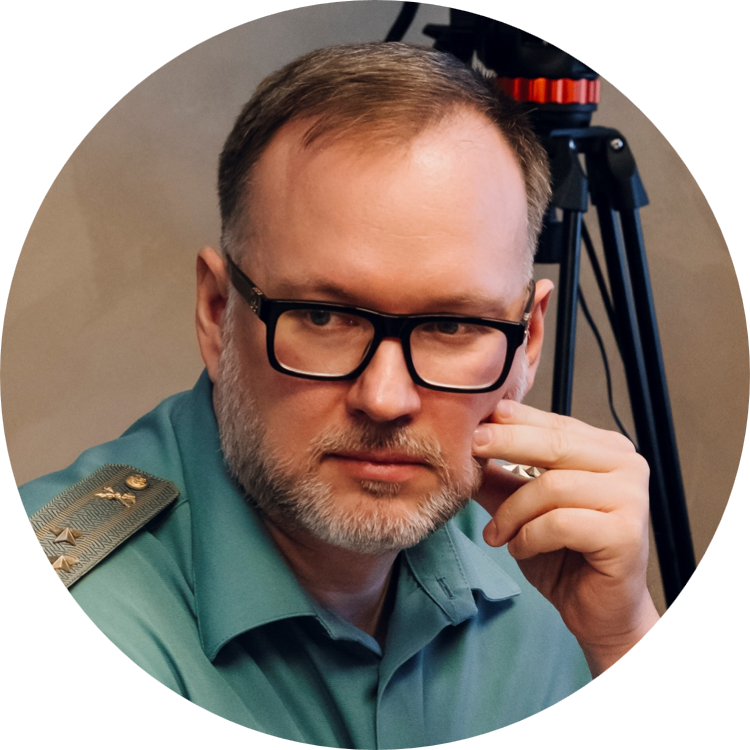 Виктор Аманов