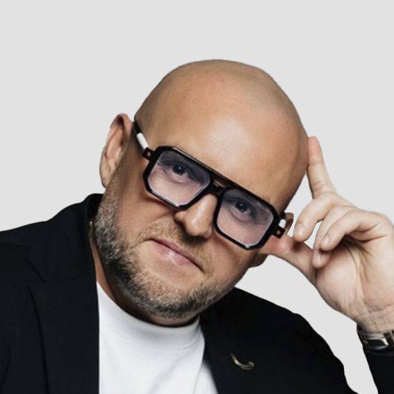 Олег Шувалов