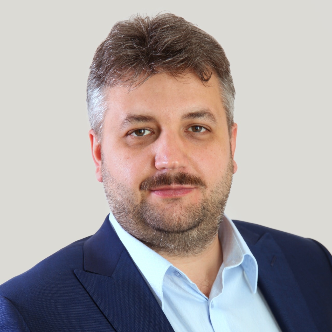 Юрий Васильев