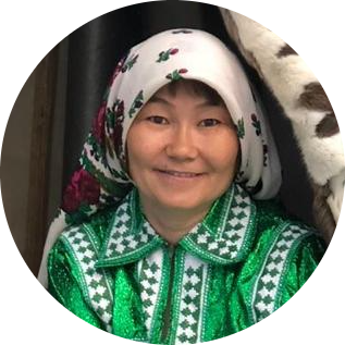 Роза Накова 